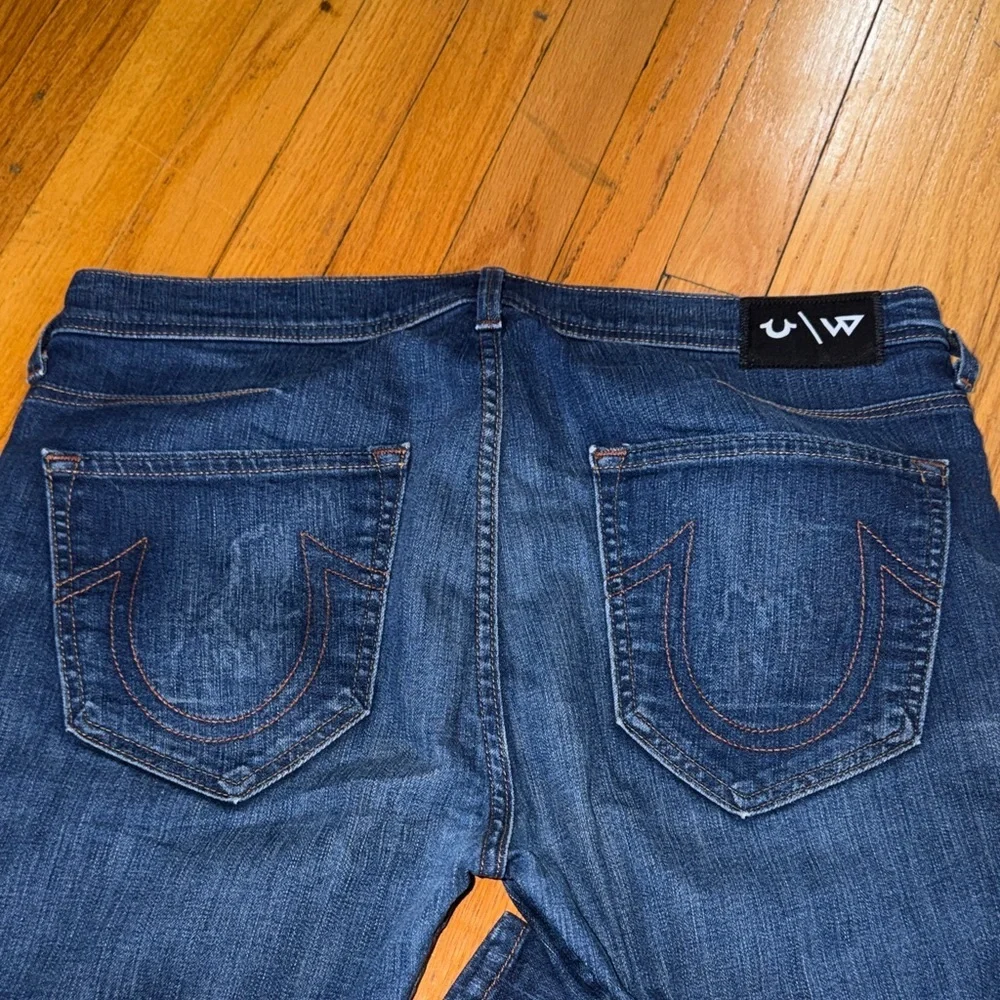True Religion Men’s Relaxed Jeans in Dark Blue